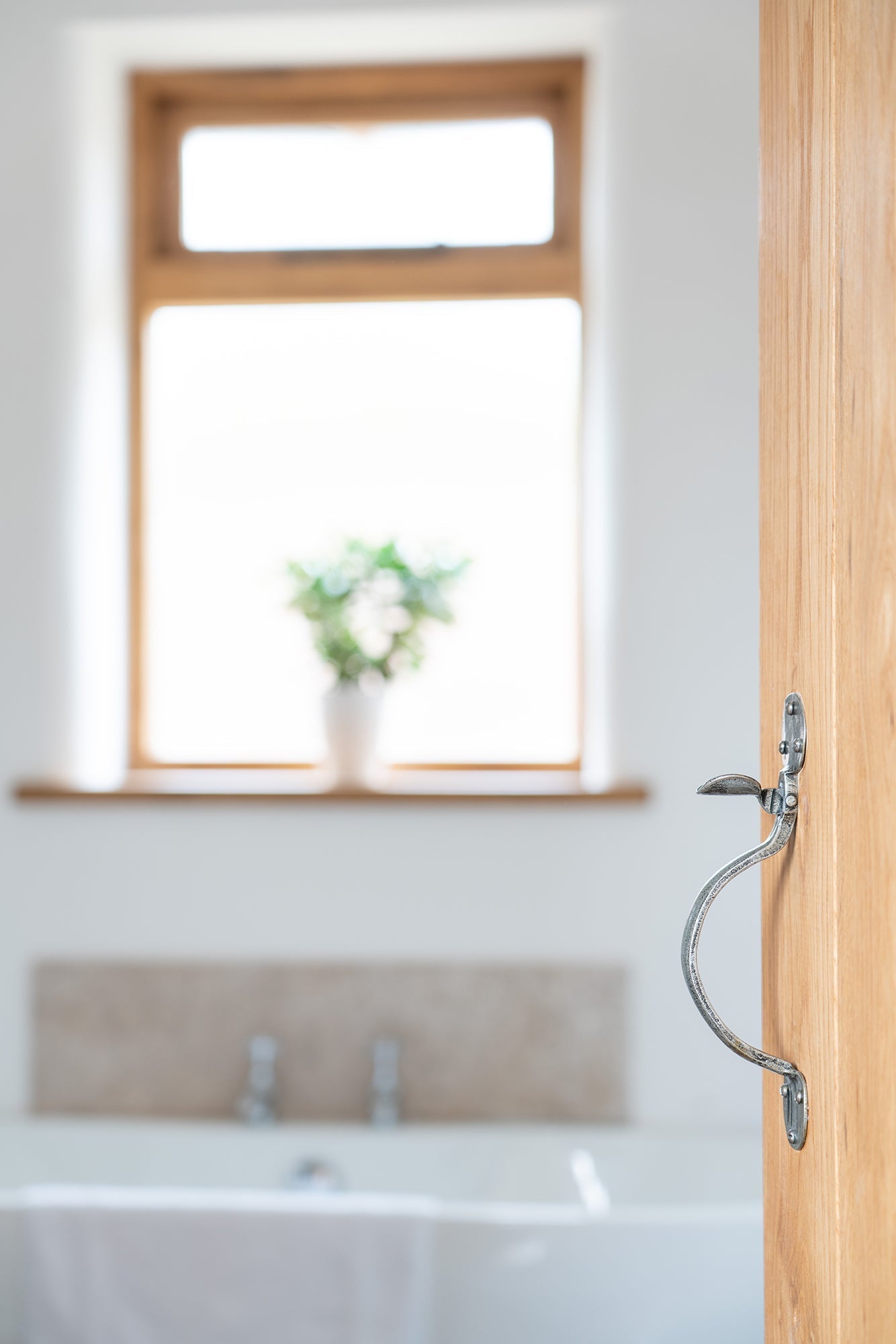 From The Anvil Screw On Staple