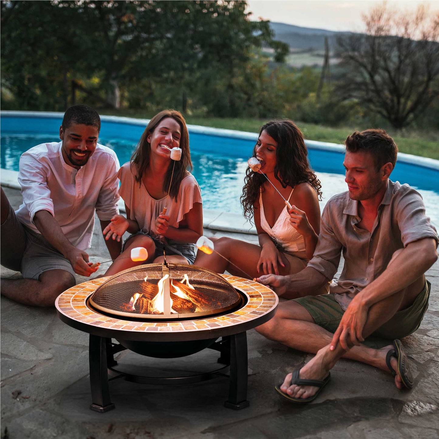 Deluxe Traditional Style Fire Pit