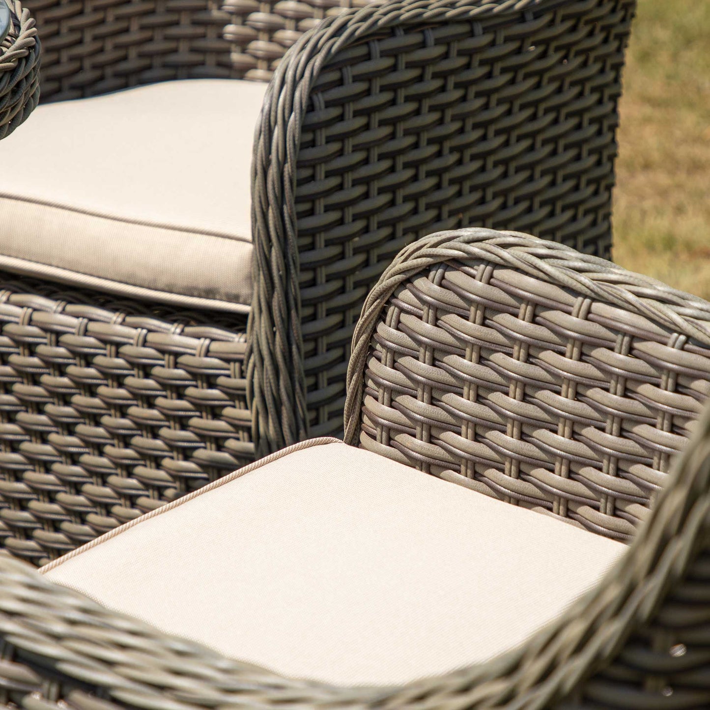 Dellonda Chester 2 Seater Rattan Outdoor Bistro Set