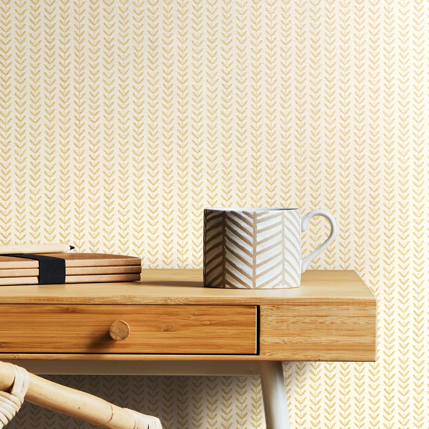 Hoopla Walls Ditsy Leaf Stripe Hay