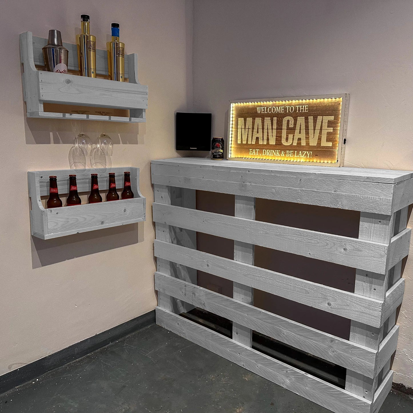 Rustic Wooden Pallet Style Bar - Hot Tub Shop