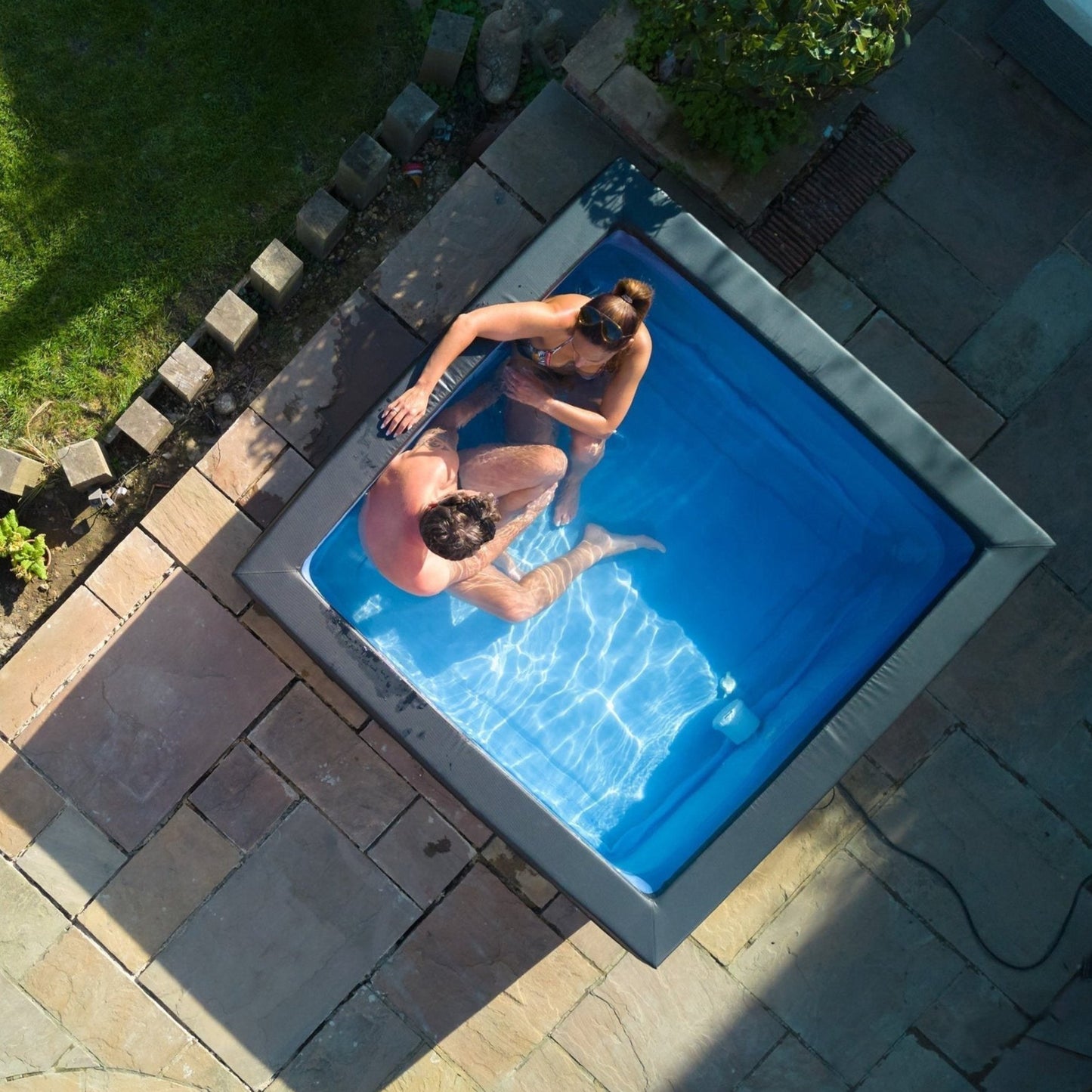 Wave Garda 4 Person Eco Foam Hot Tub Spa - Charcoal Black - Hot Tub Shop