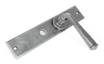 From The Anvil Large Avon Lever Bathroom Set