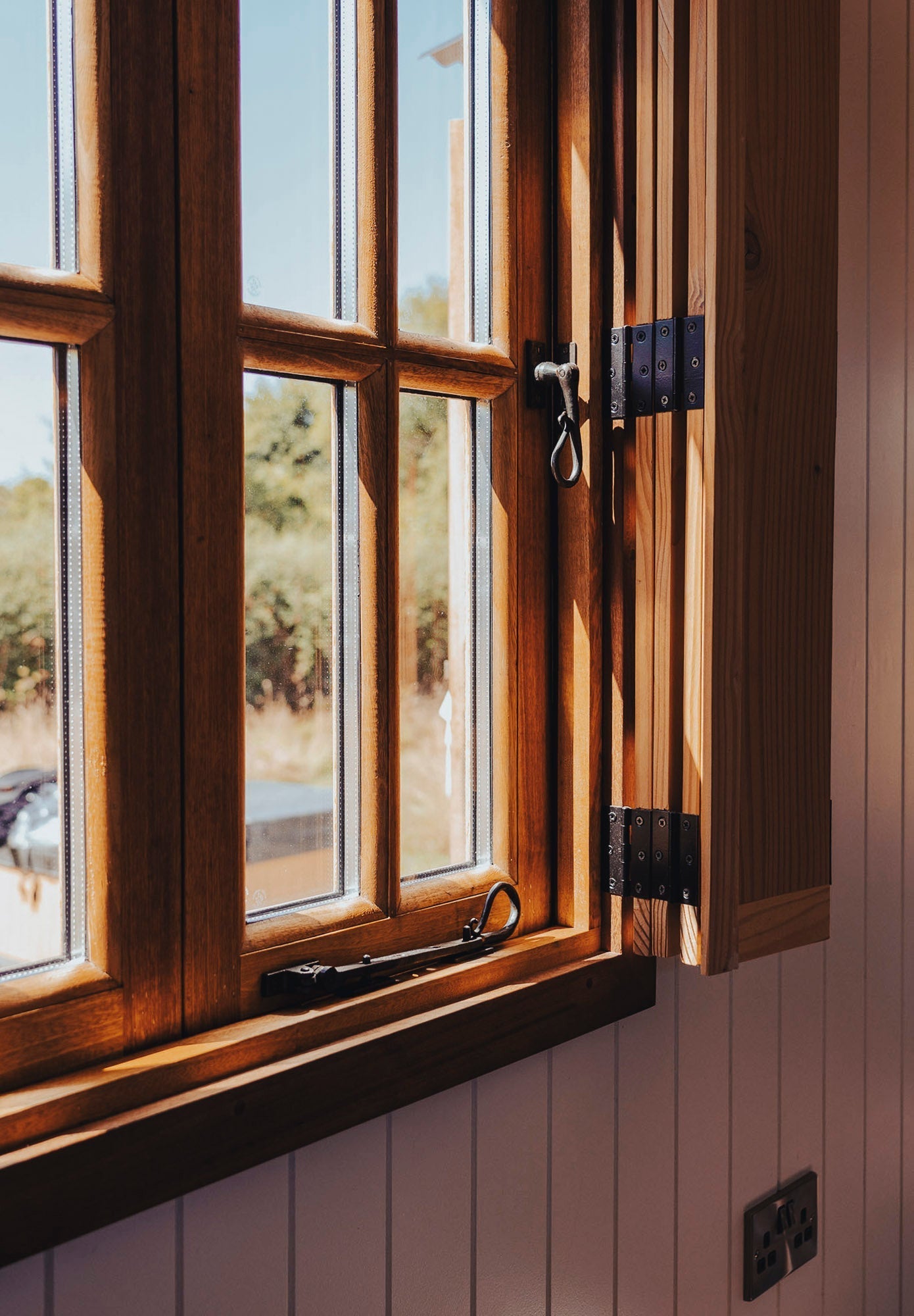 From The Anvil Shepherds Crook Fastener