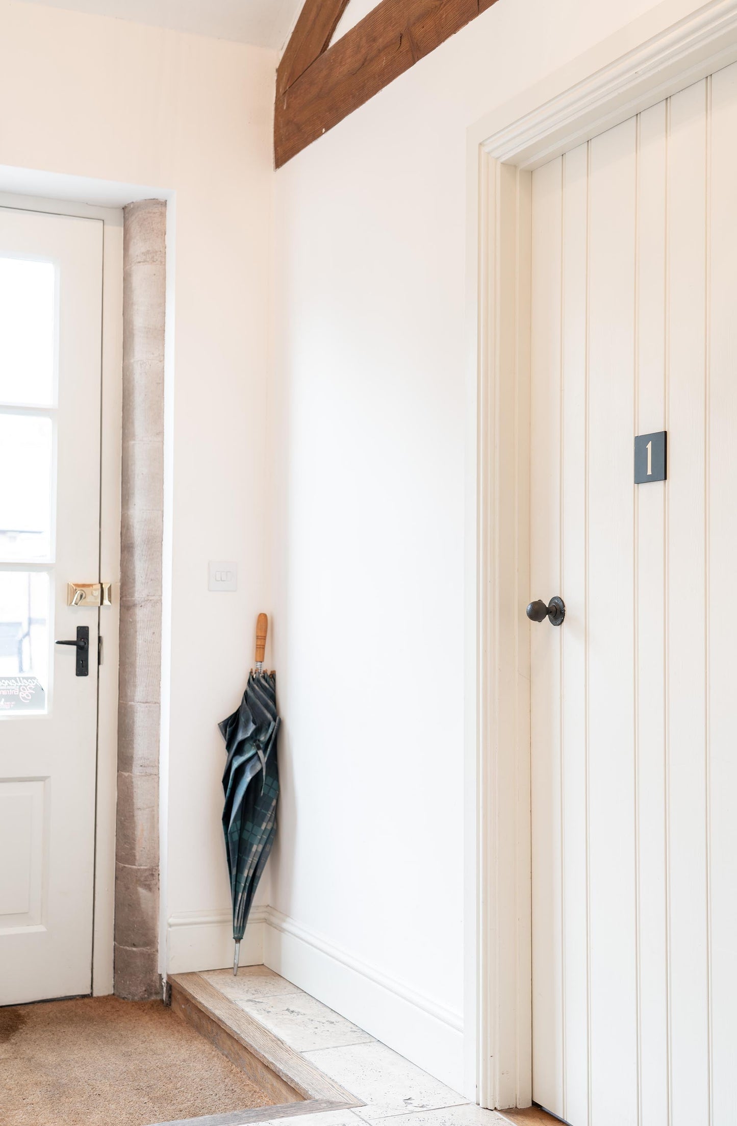 From The Anvil Smooth Lever Lock Set