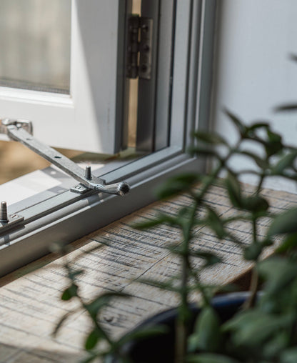 From The Anvil Peardrop Stay - Hot Tub Shop