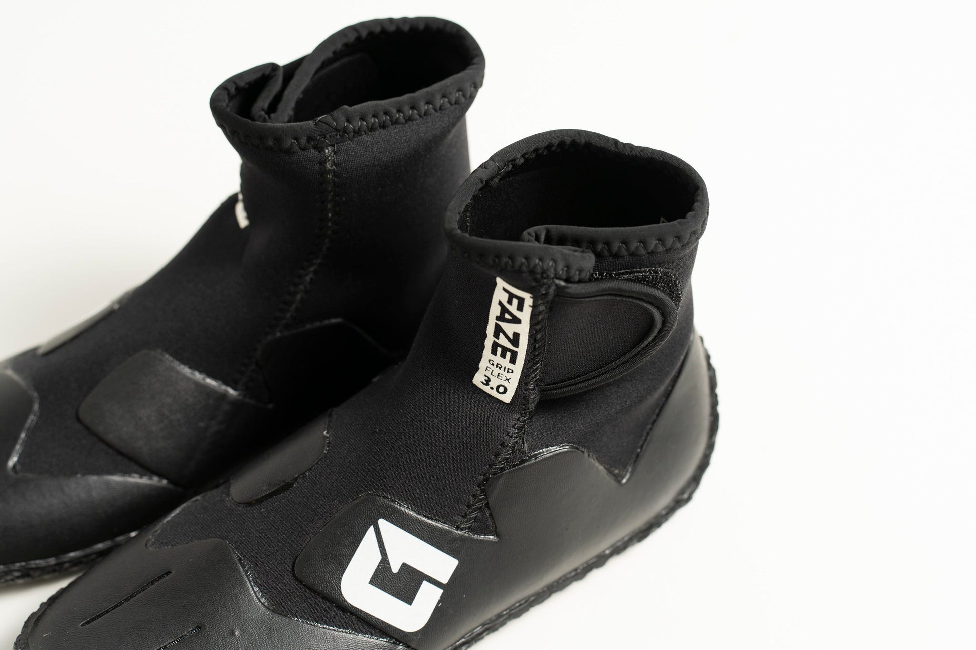 3mm Kids FAZE Wetsuit Boot - Hot Tub Shop