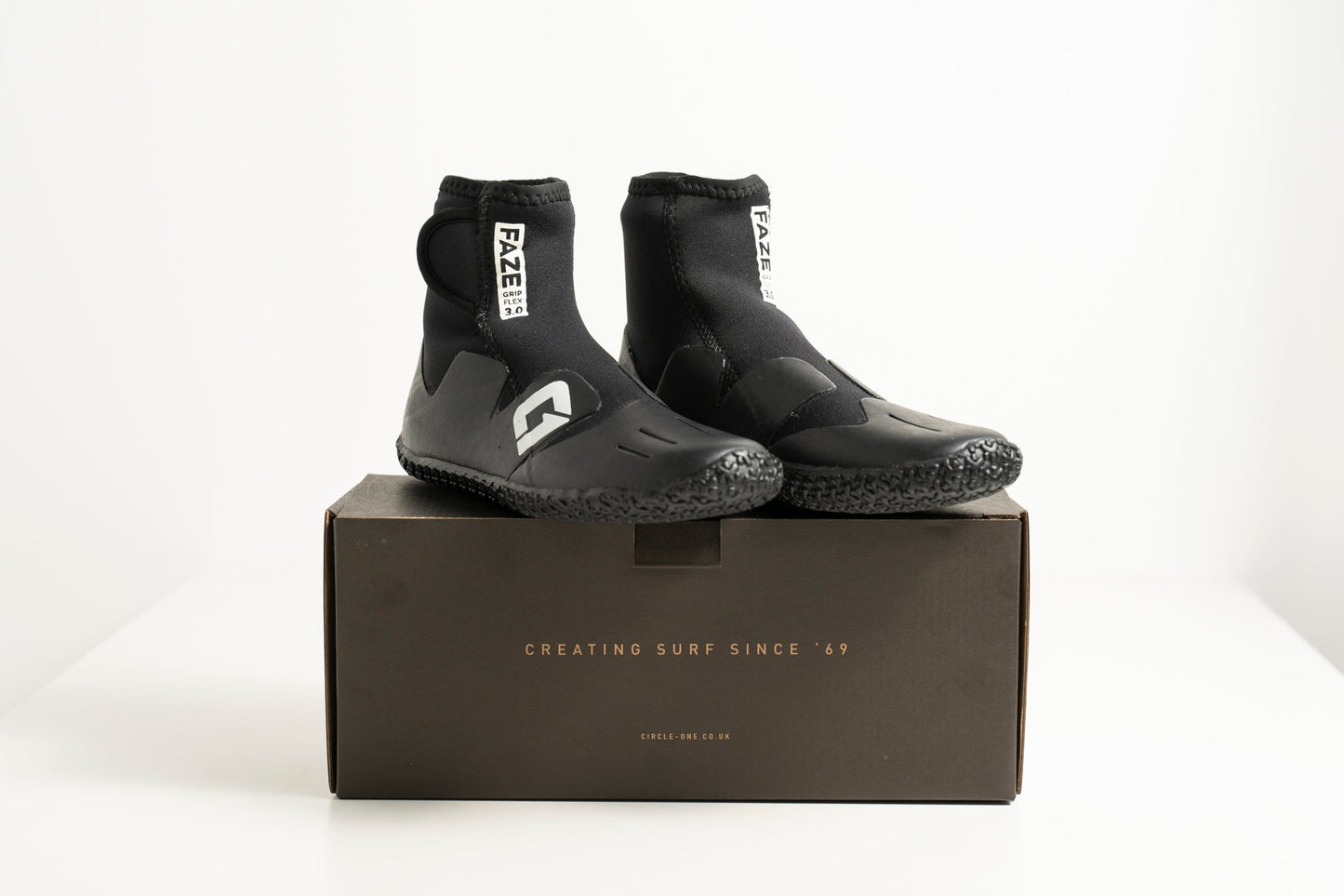 3mm Kids FAZE Wetsuit Boot - Hot Tub Shop