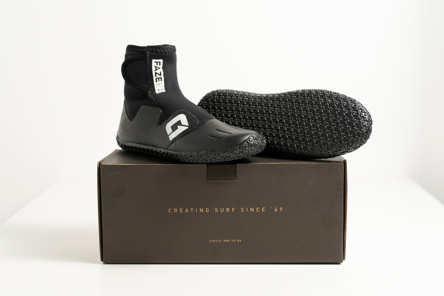 3mm Kids FAZE Wetsuit Boot - Hot Tub Shop