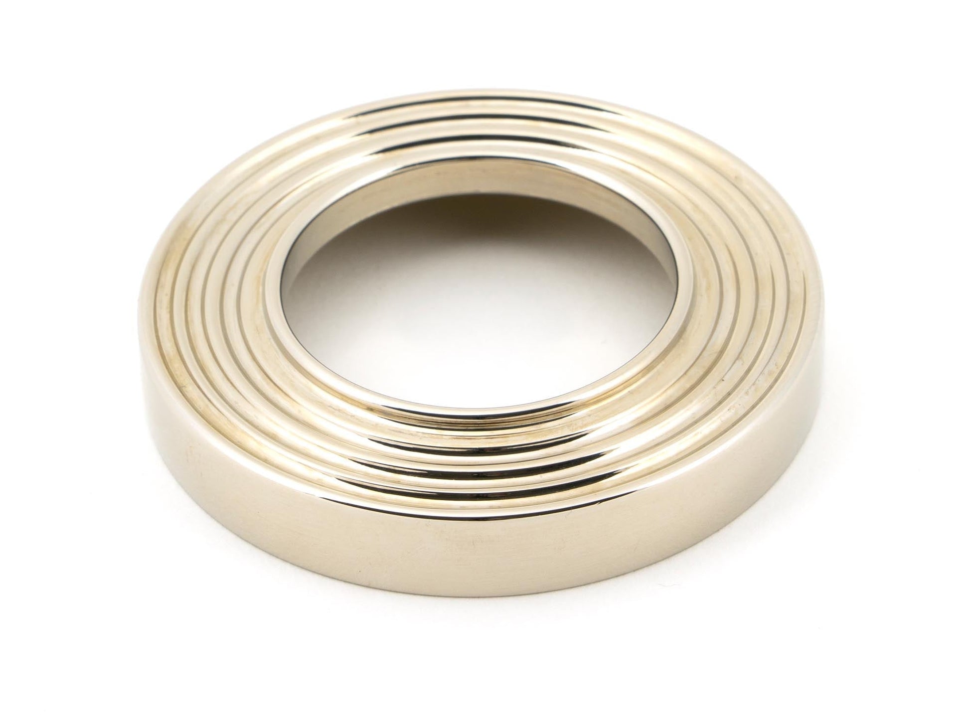 From The Anvil Avon Round Lever On Rose Set (Sprung) - Hot Tub Shop