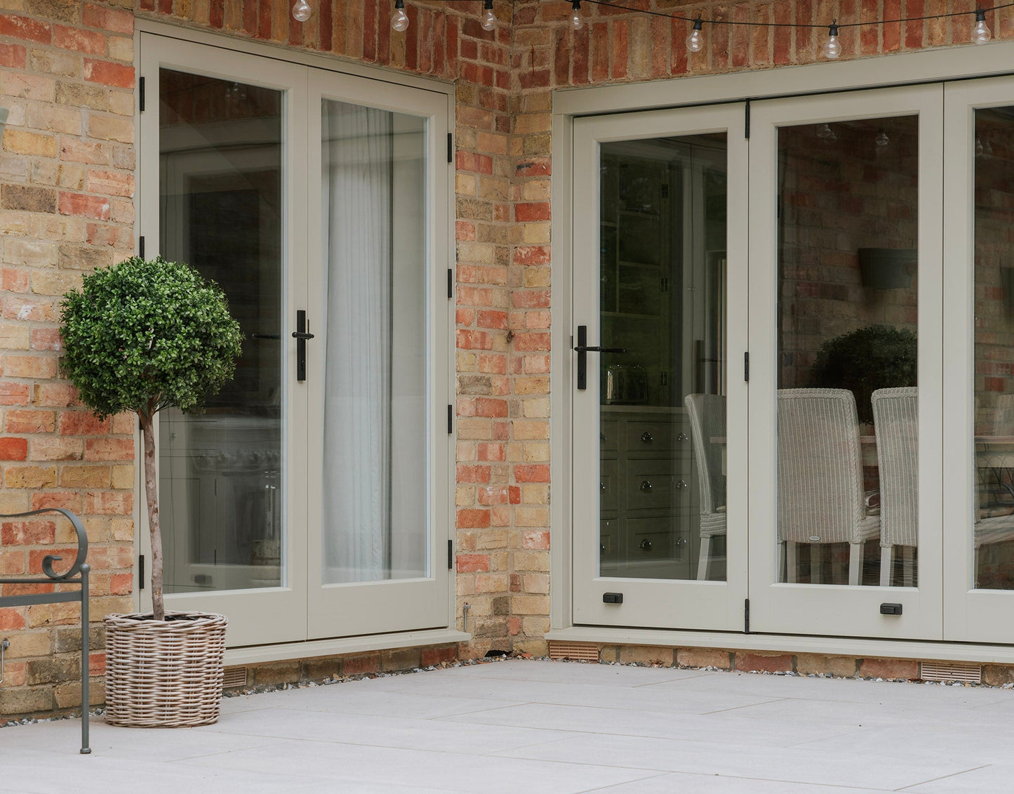 From The Anvil Newbury Slimline Lever Espag. Lock Set