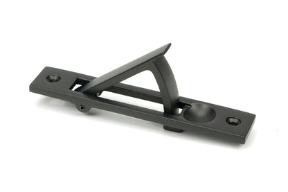 From The Anvil Edge Pull