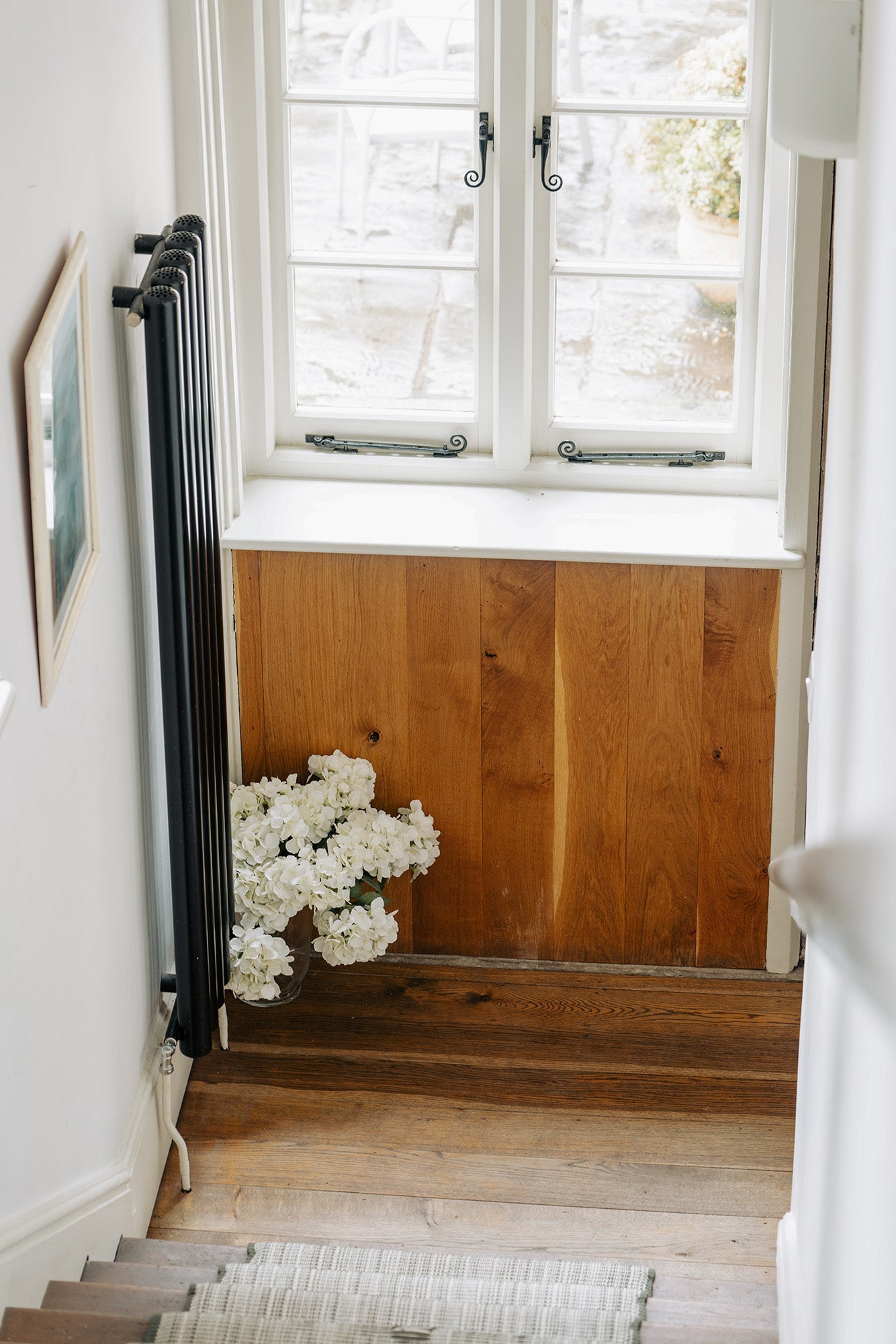 From The Anvil Night Vent Locking Monkeytail Fastener