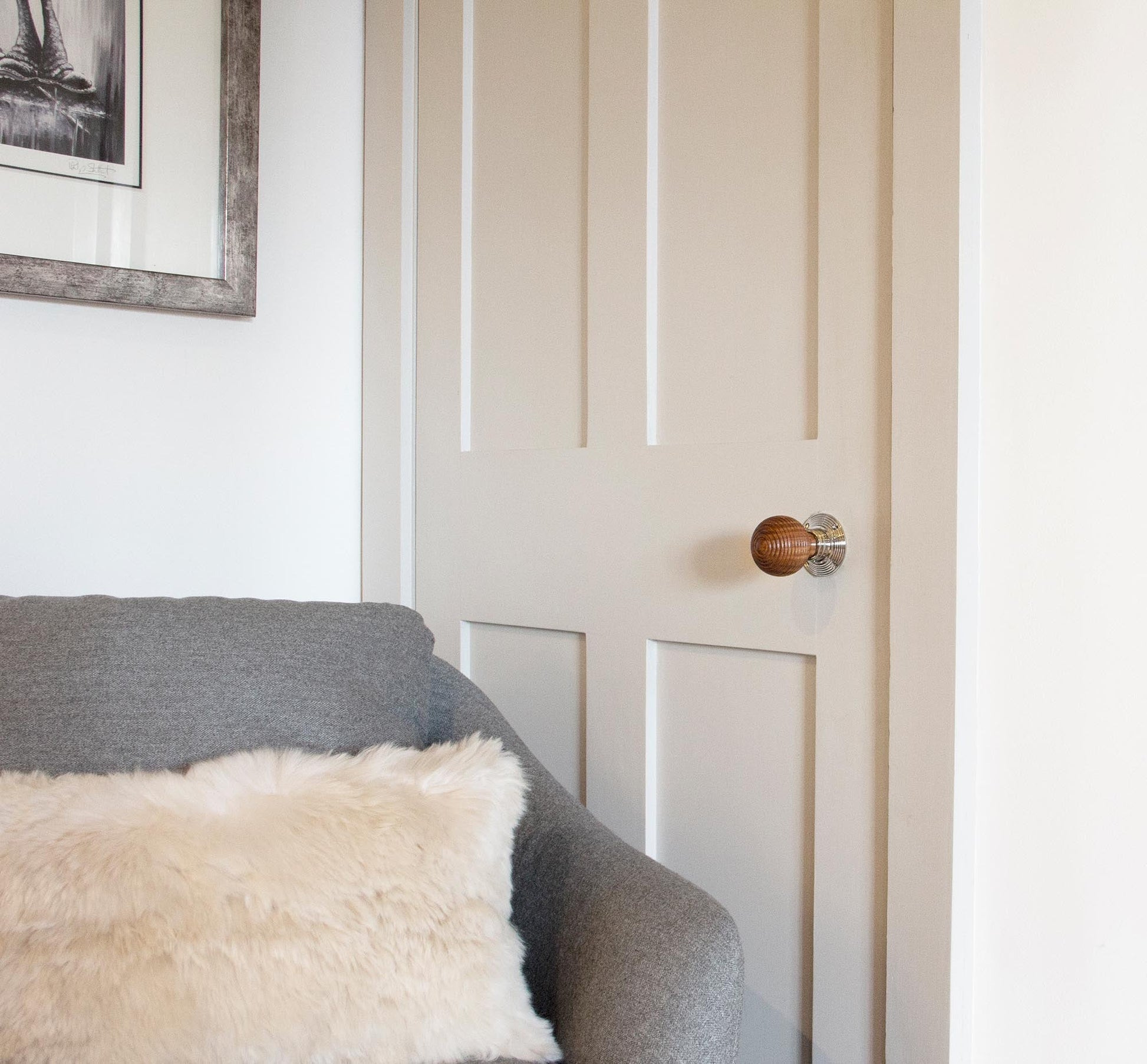 From The Anvil Wooden Beehive Mortice/Rim Knob Set - Hot Tub Shop