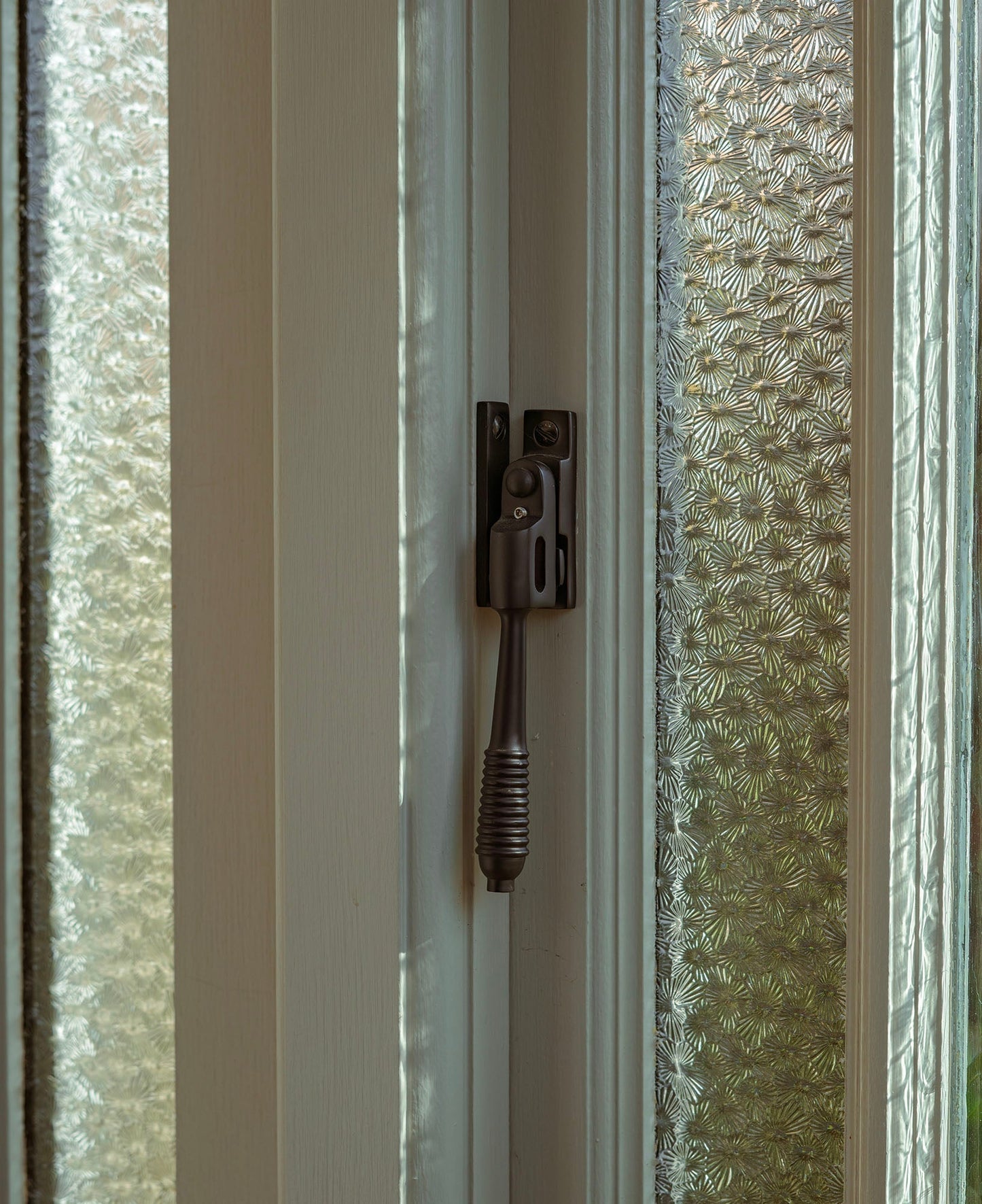 From The Anvil Night Vent Locking Reeded Fastener