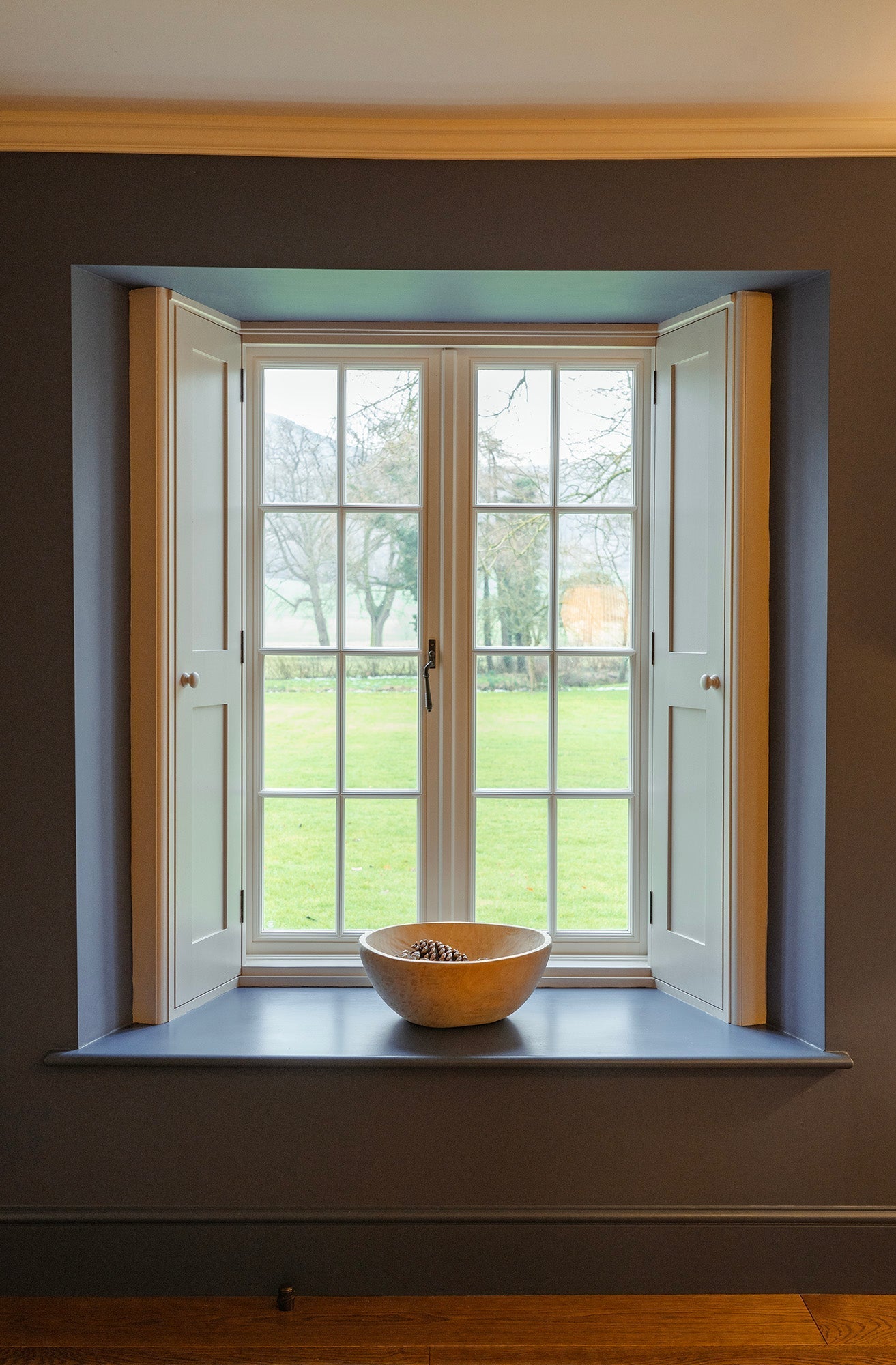 From The Anvil Reeded Espag