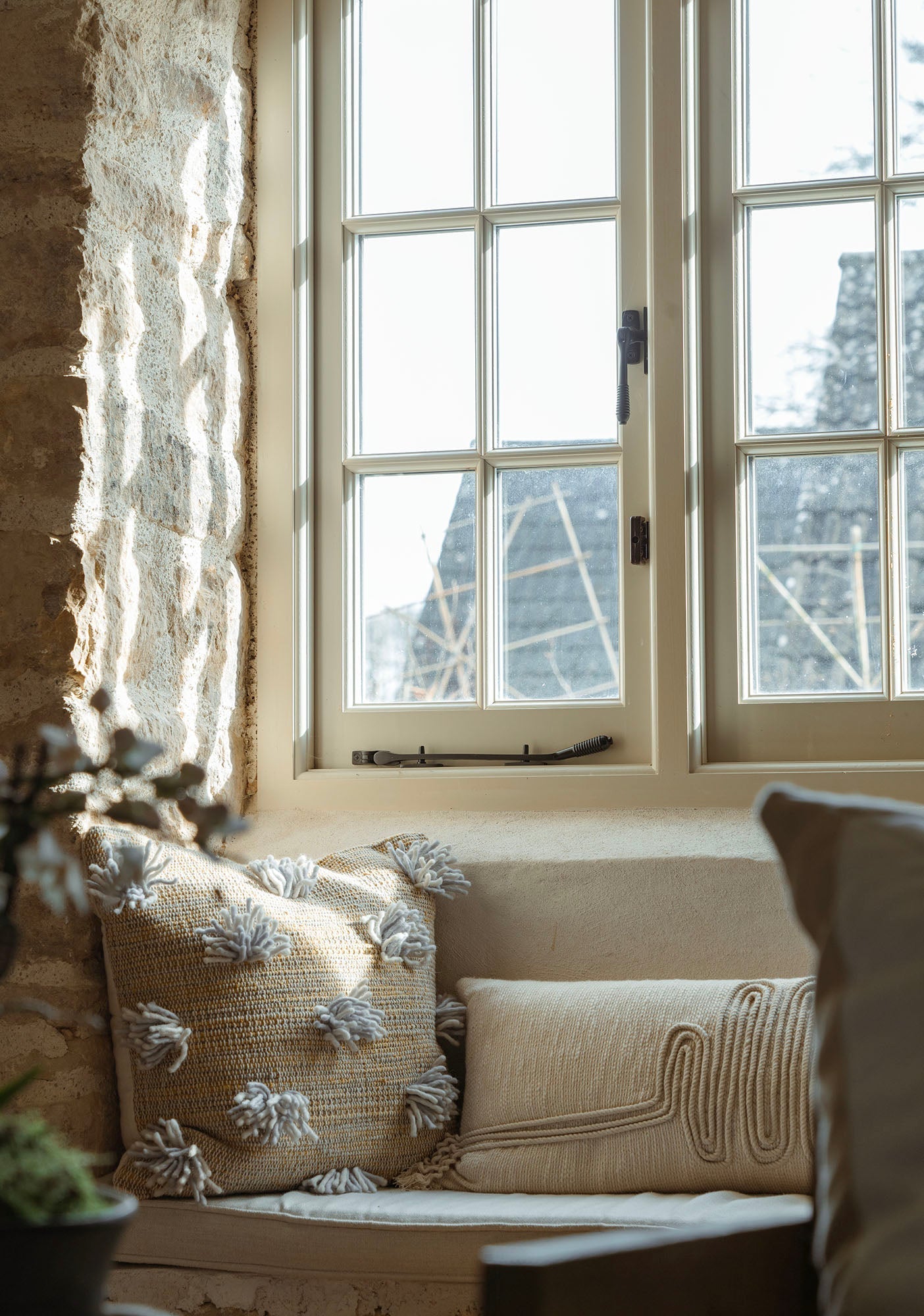 From The Anvil Locking Reeded Fastener