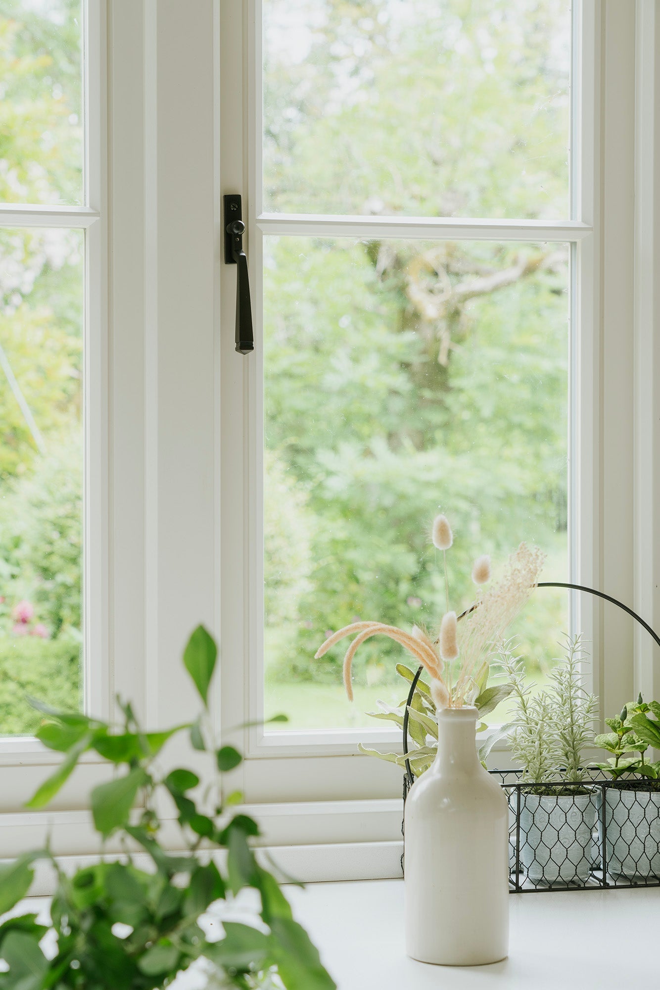 From The Anvil Avon Espag