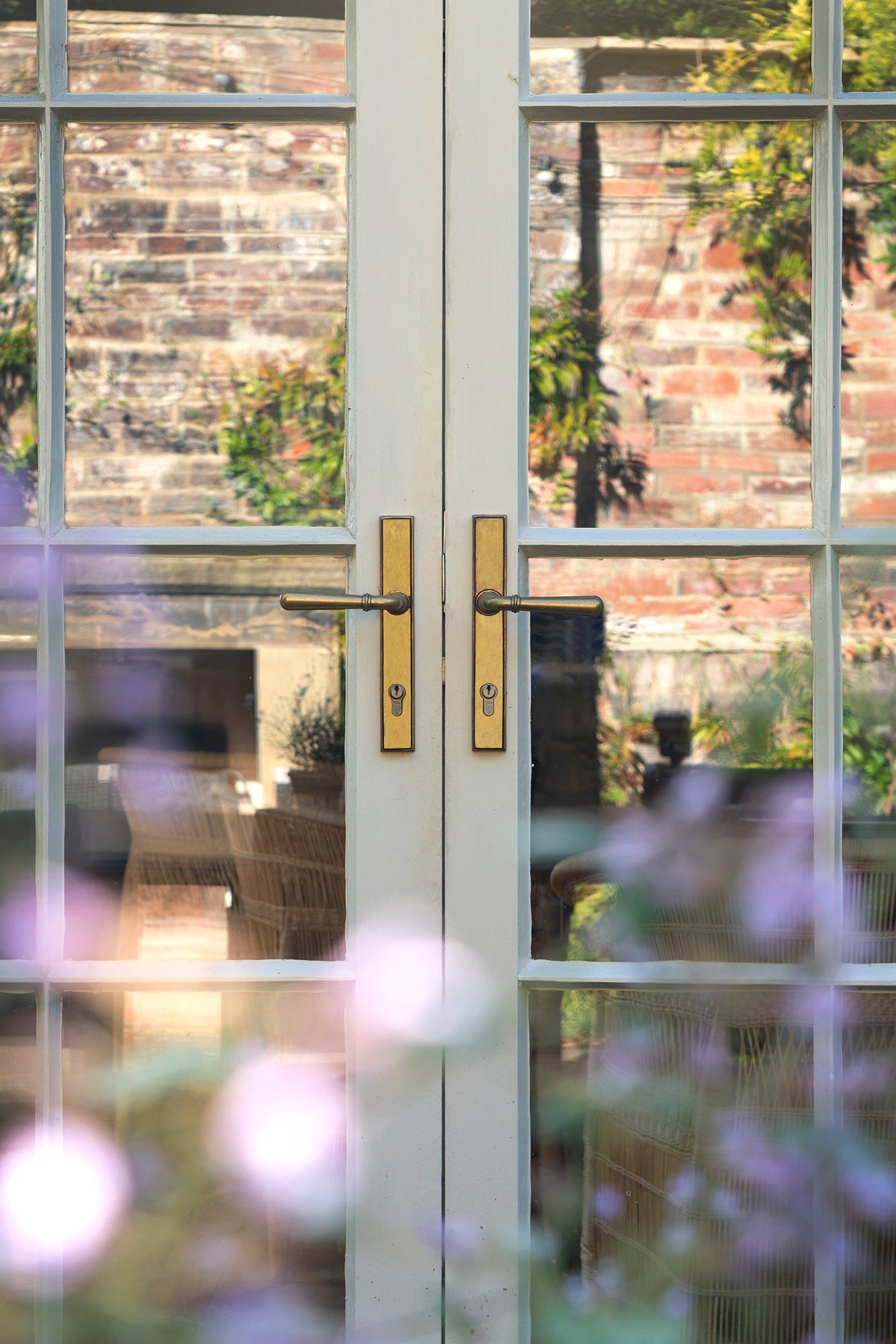 From The Anvil Newbury Slimline Lever Espag. Lock Set