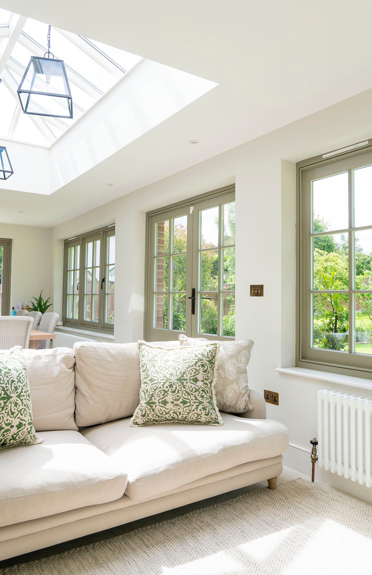 From The Anvil Newbury Slimline Lever Espag. Lock Set