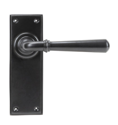 From The Anvil Newbury Lever Latch Set