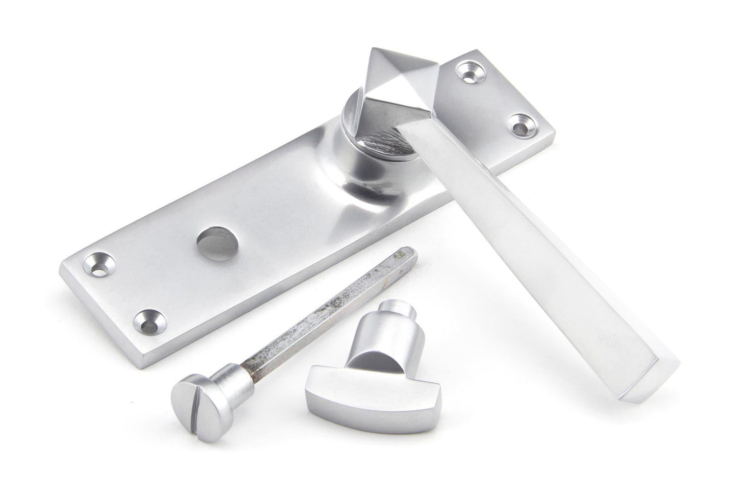 From The Anvil Straight Lever Bathroom Set