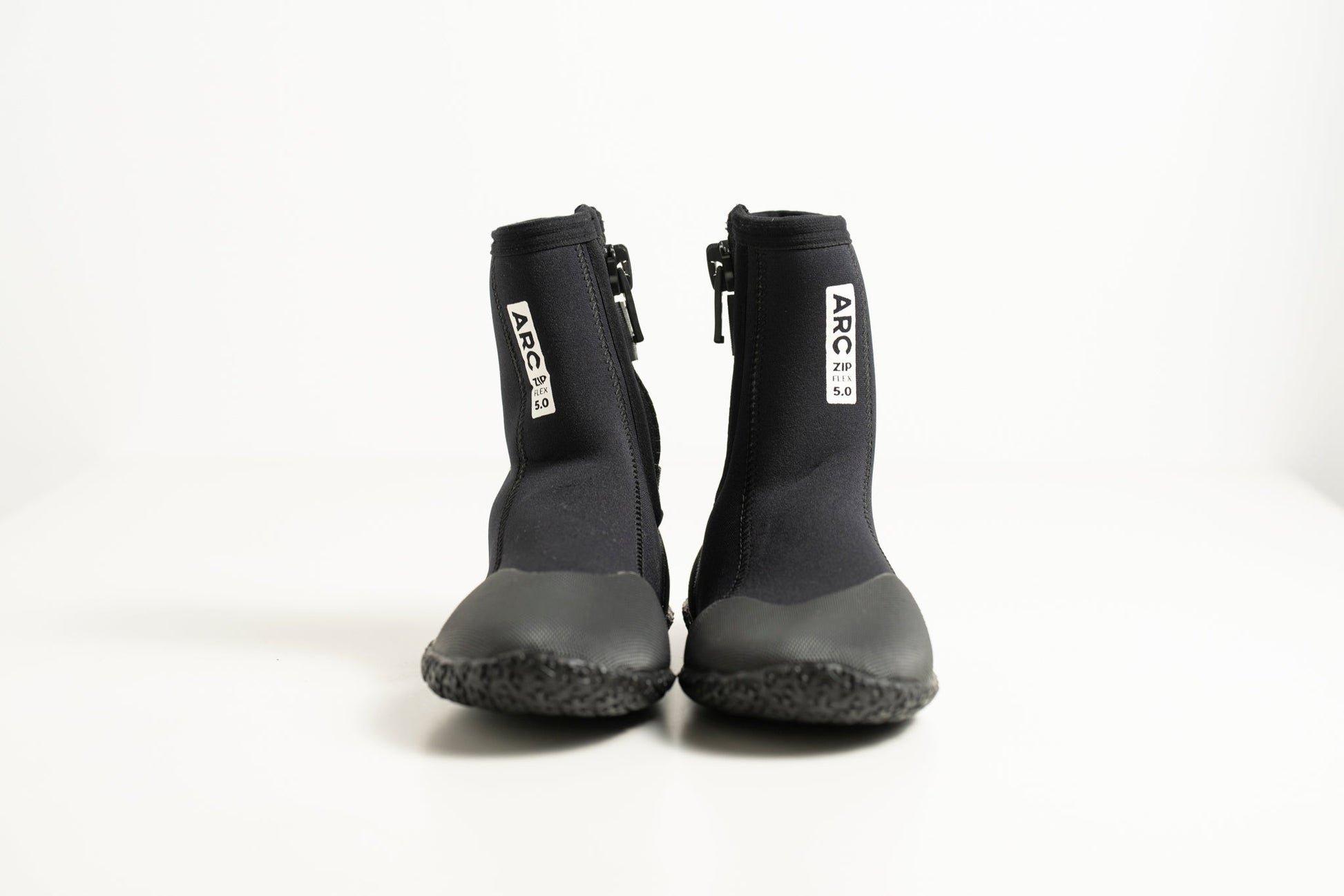 5mm ARC Adult Winter Zipped Wetsuit Boots - Hot Tub Shop