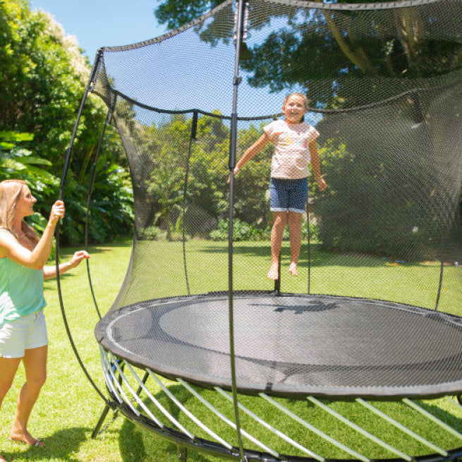 Springfree 8ft Round Outdoor Trampoline With Safety Net - Hot Tub Shop
