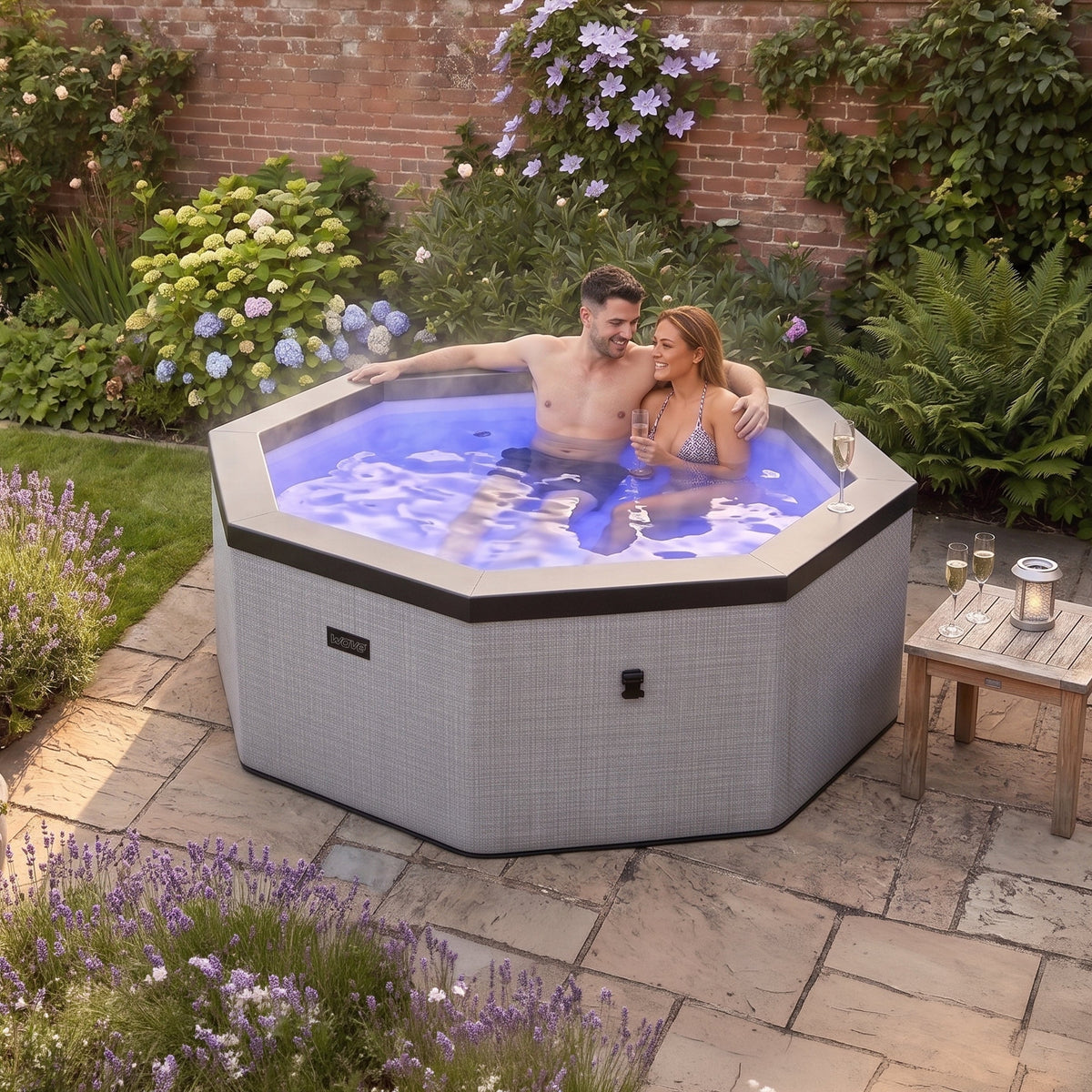 Como | 6-Person Eco Foam Hot Tub | Built-In Integrated Heater | UKCA