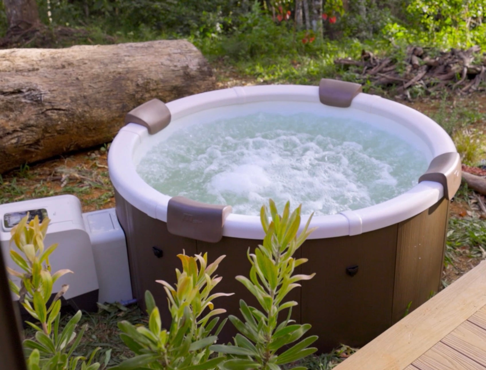 MSpa Rova Portable Hard Frame Hot Tub - Amber - Hot Tub Shop