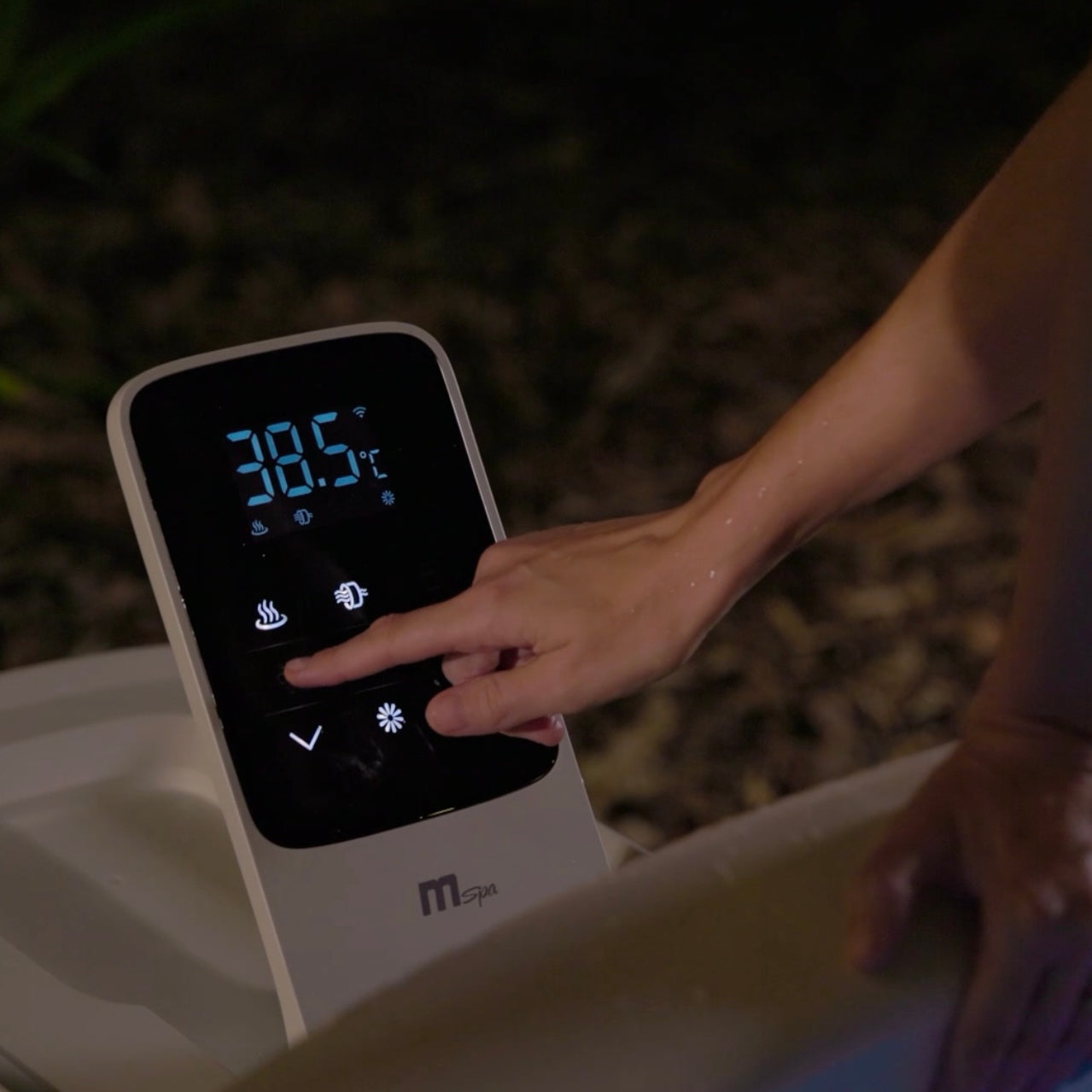 MSpa Rova Portable Hard Frame Hot Tub - Amber - Hot Tub Shop