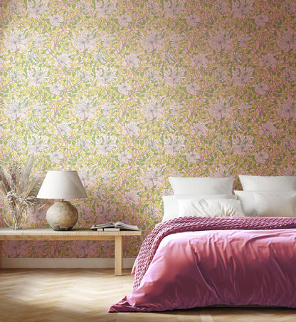 Hoopla Walls Honeysuckle Leaf Trail Soft Pink