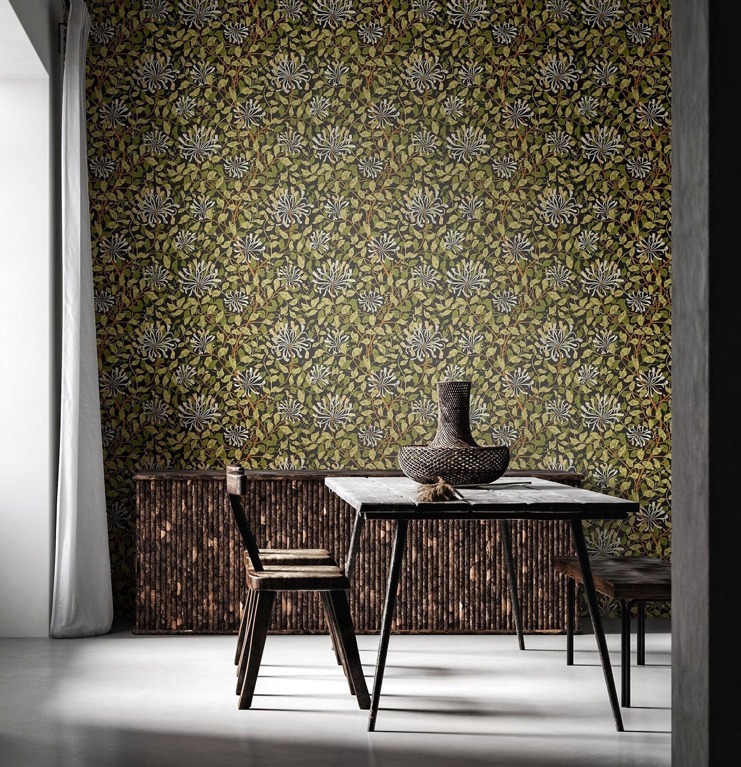 Hoopla Walls Honeysuckle Leaf Trail Chalkboard