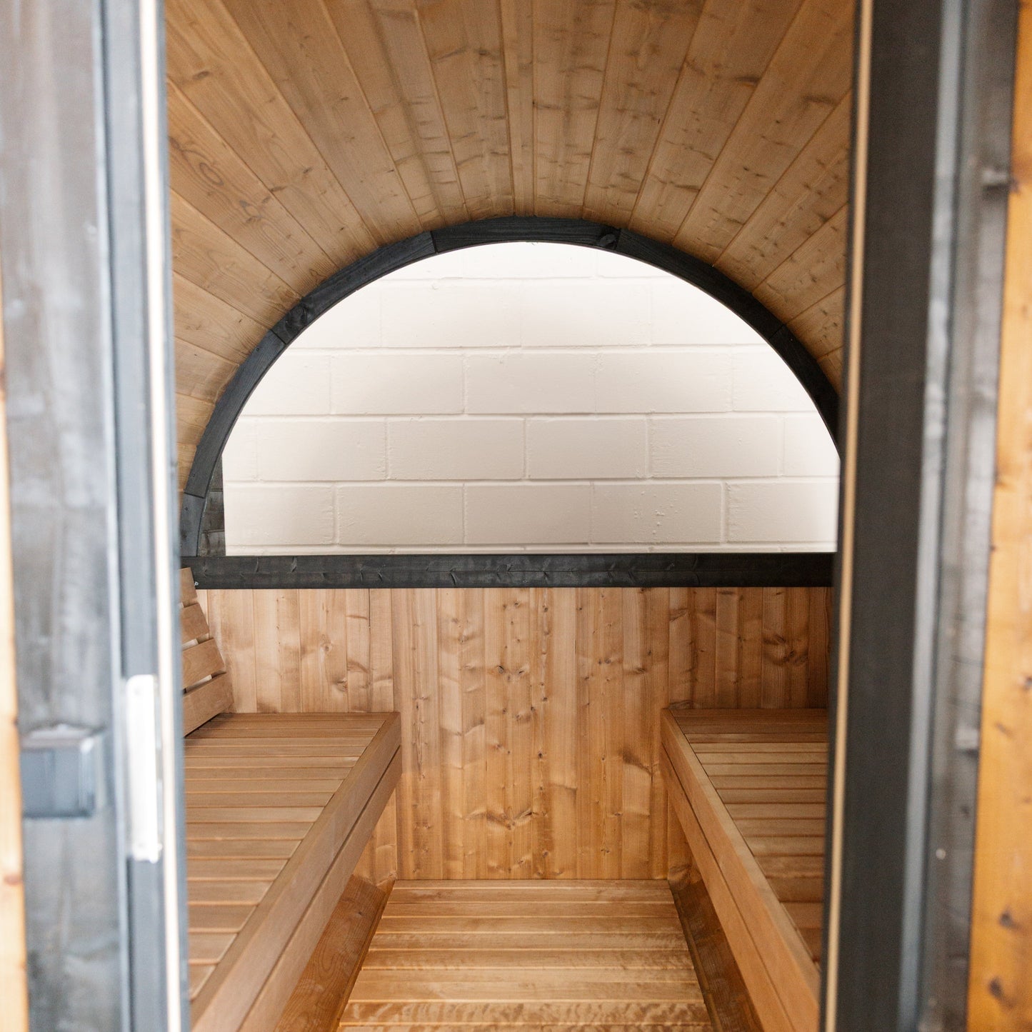 The Hot Pod Suura Barrel Sauna