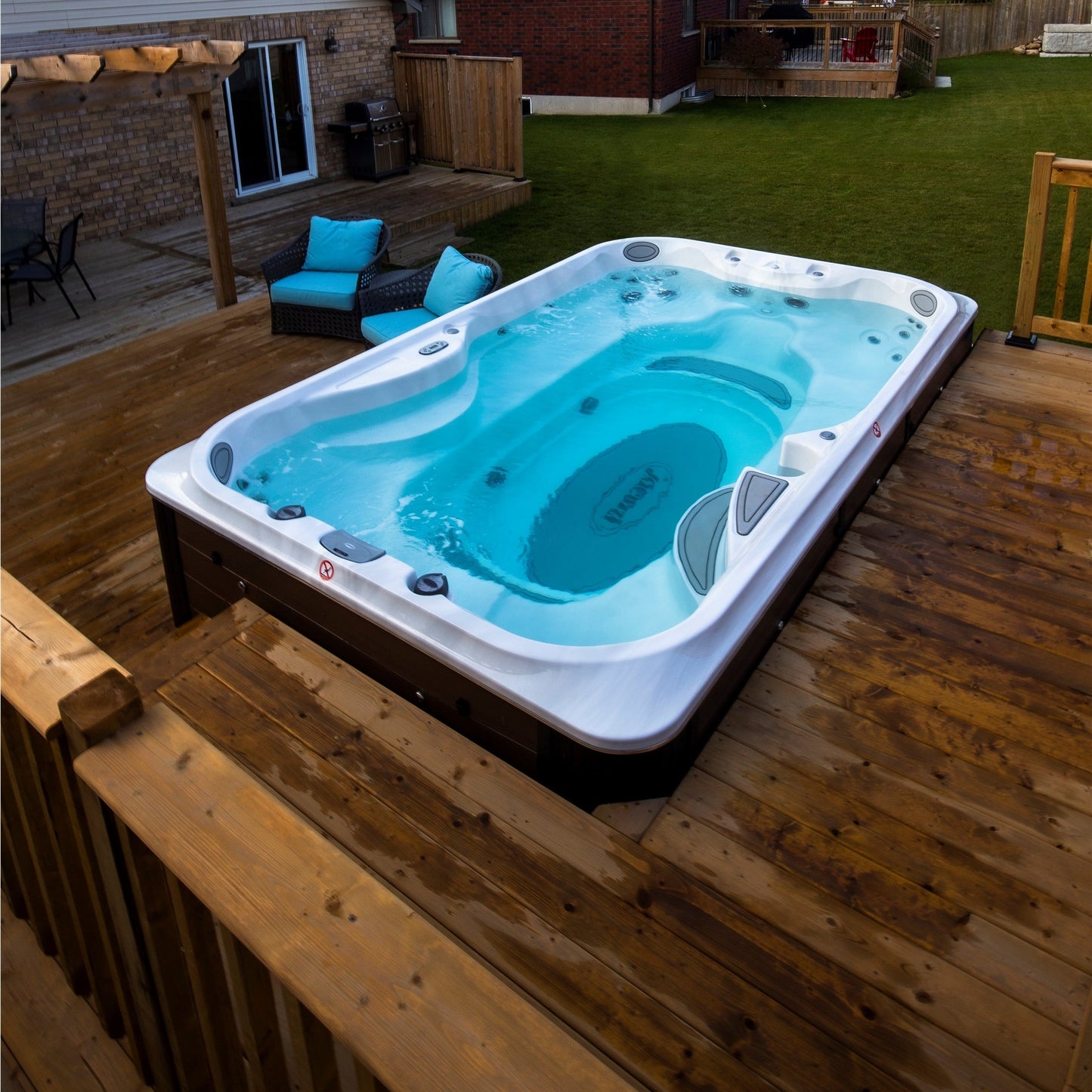 Jacuzzi J-13 PowerPlay 13ft Swim Spa - Hot Tub Shop