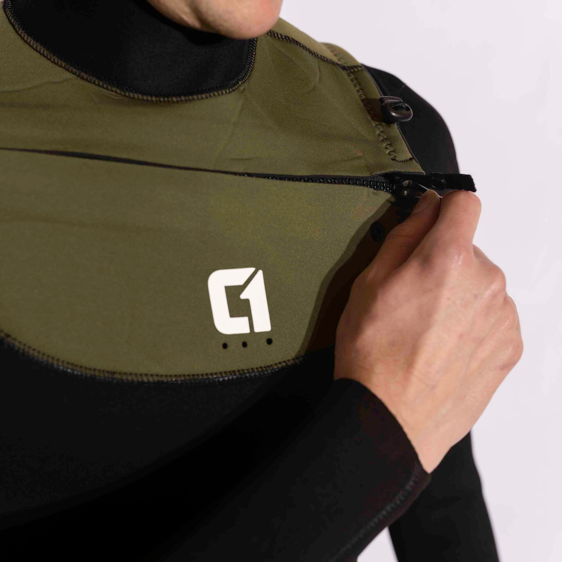 Mens 5/4mm Winter Wetsuit ICON GBS Chest Zip - Hot Tub Shop