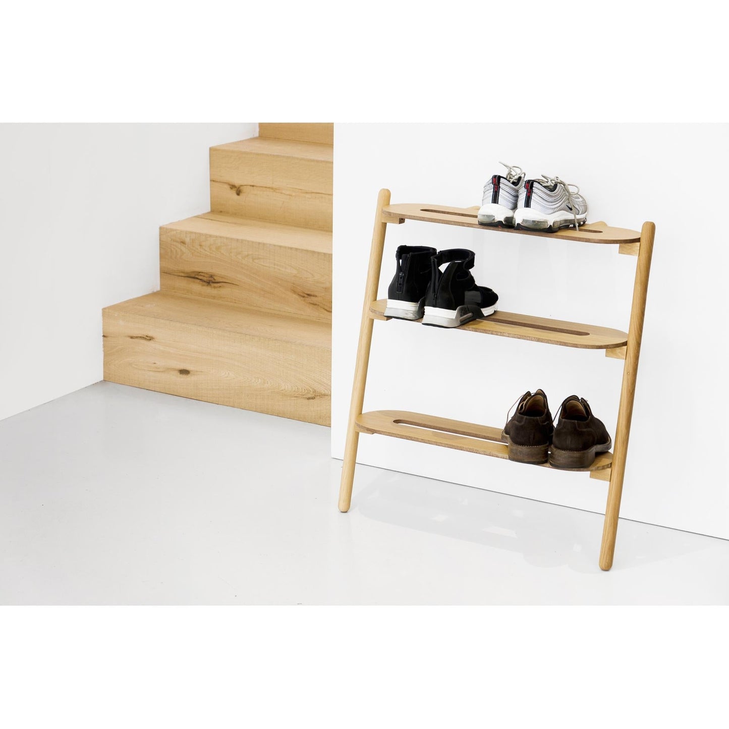 Wireworks Shoe Rack Heel Bar Oak