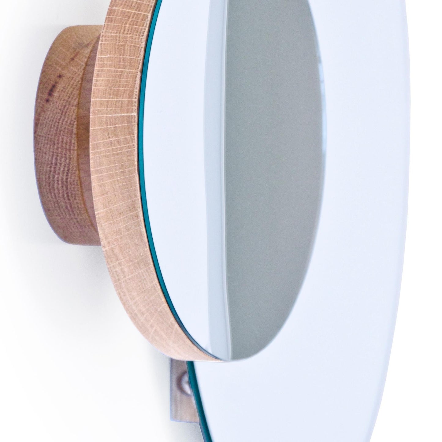 Wireworks Wall Mirror Eclipse Oak